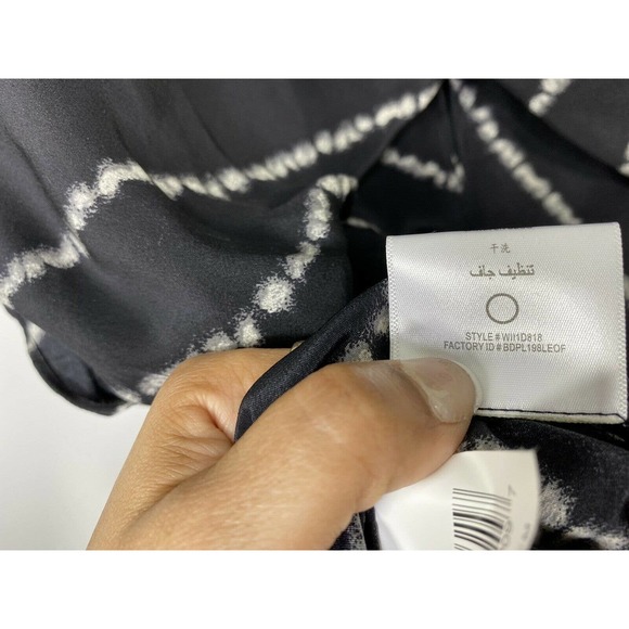 BCBGMaxazria Striped Top Empire Waist Blouse SZ M - Picture 8 of 10